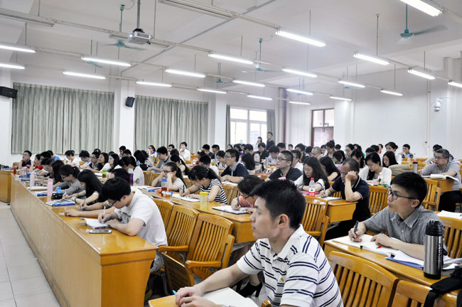 MBA前進道路上，充滿成就與幸福——記雄松華章系統強化段開班