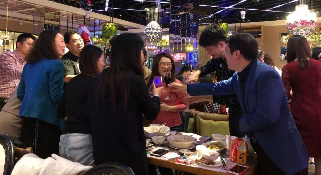 雄松華章“友情歲月，無聚不歡”2019屆狂歡派對