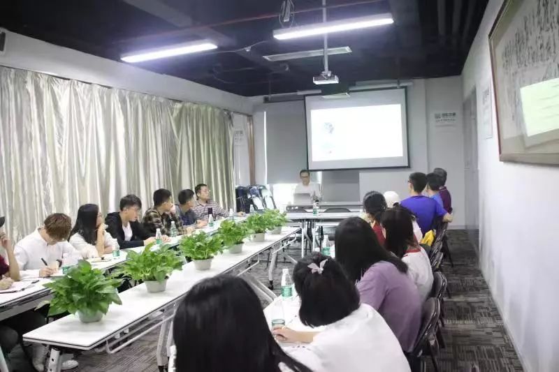 【校企交流】歡迎暨南大學(xué)“巔峰對(duì)決”復(fù)賽學(xué)生來(lái)我司參觀學(xué)習(xí)